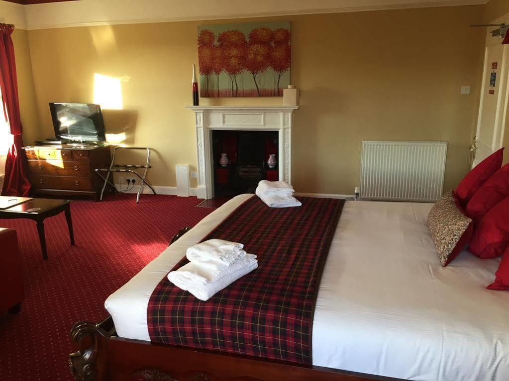 Castle Venlaw Hotel Peebles Exterior photo